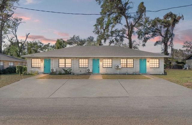 Albert's Abode - 1bed 1bath Apartment in Prime Brandon Location