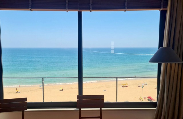 Albufeira Beach Cliffs House