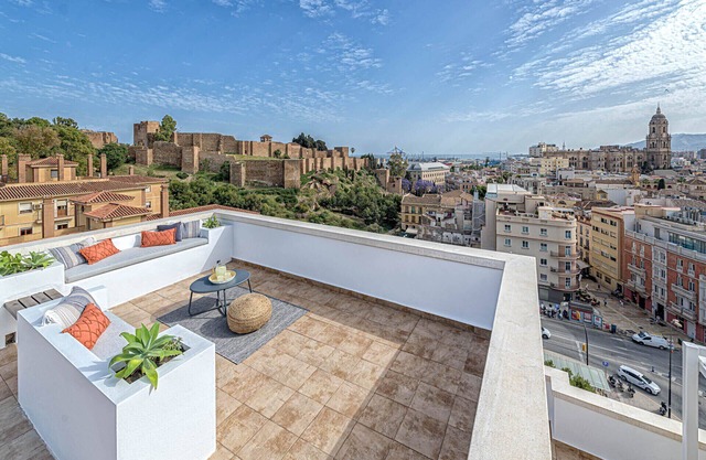 Alcazaba - Holiday penthouse in Malaga