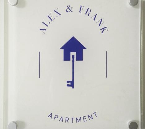 Alex & Frank Apartment