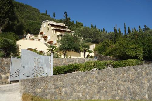 Alexandra Natalia Aparthotel