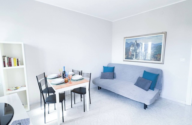 Alice by Ca-Sa Check