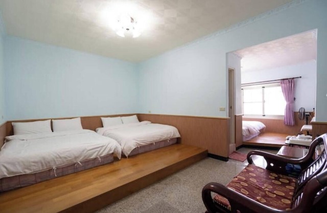Alishan Tea homestay room for 6 people