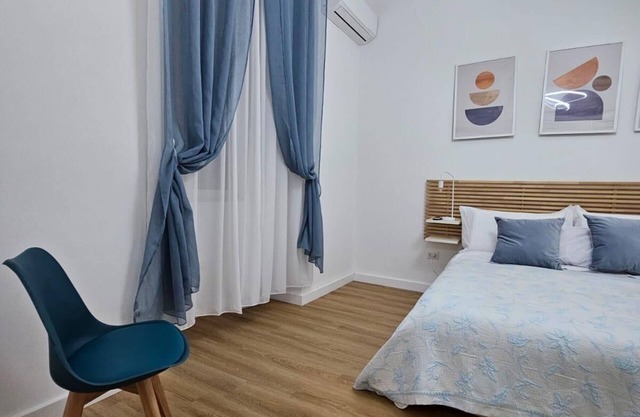 Alizée Holiday Apartment - Elegance and History in the Heart of Salerno