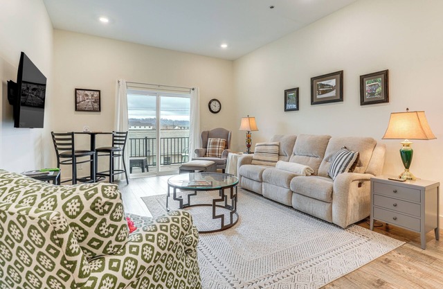 All Aboard - Popular Southside Chattanooga Condo!