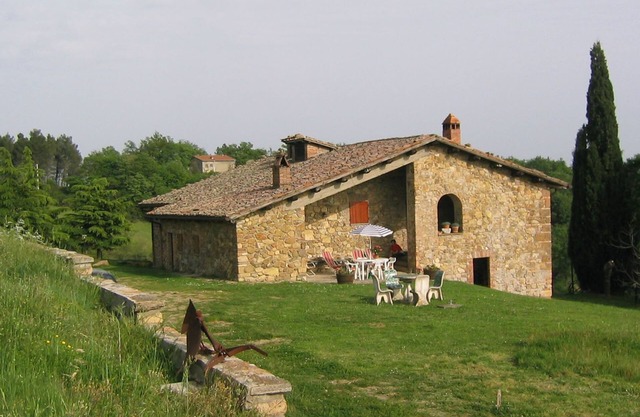 All in stone, surrounded by nature, ideal for families and groups of friends.