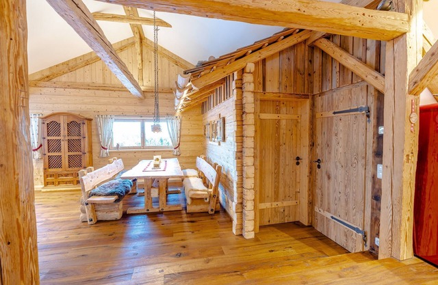 Allgäuer Stüble - Allgäuer Hüttenstube