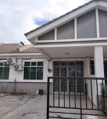 Alma Homestay