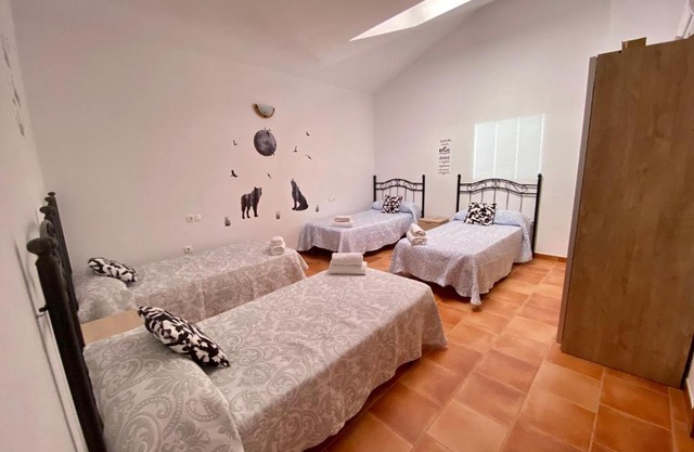 Alojamiento Los Tejos - Arroyo Frío