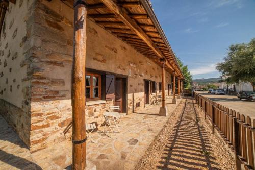 Alojamientos El Picoto Navasfrías