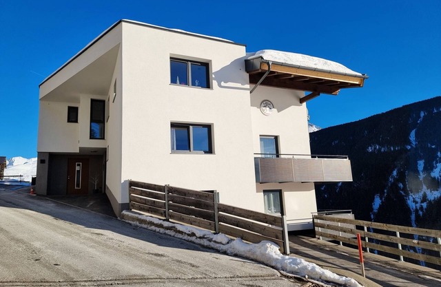 Alpenliebe by Interhome