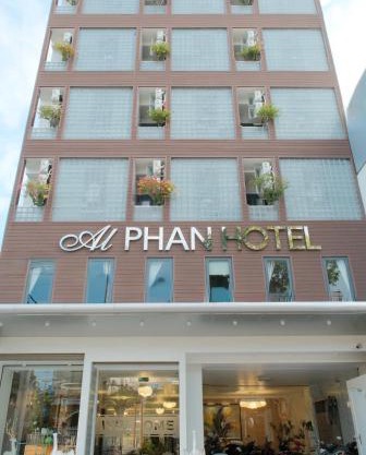 Alphan Hotel
