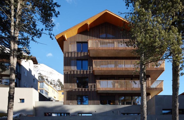 Alpine Lodge Chesa al Parc
