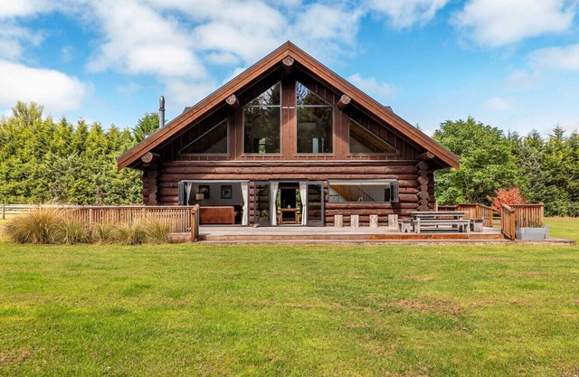 Alpine Ranch - NZ Log Cabin