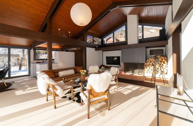 Alpstern holiday loft in a prime location near the Wildhaus valley station.
