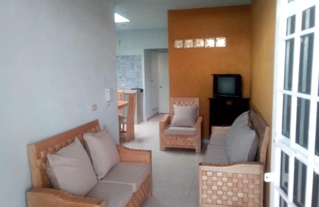 Altabrisa - Deportiva Departamento cómodo y silencioso 2 habitaciones