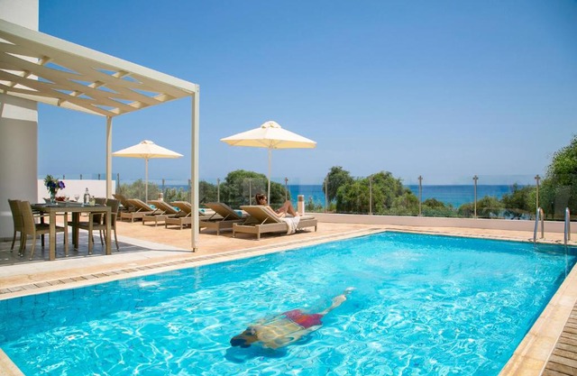 Althea Kalamies Luxury Villas