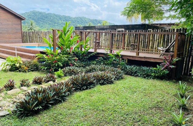 Aly's Valley Cabin, a private cabin in a village with a mountain view.