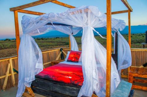 Amanya Star Bed Amboseli