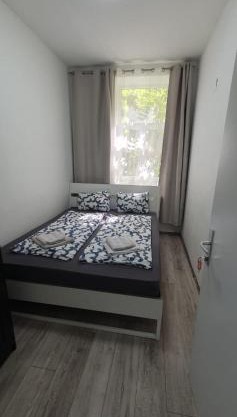 Amazing 5BR Apt, Very Central in Vienna