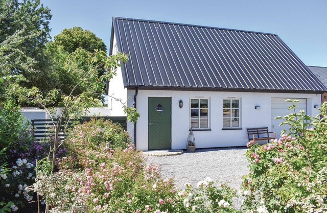 Amazing apartment in Glemmingebro