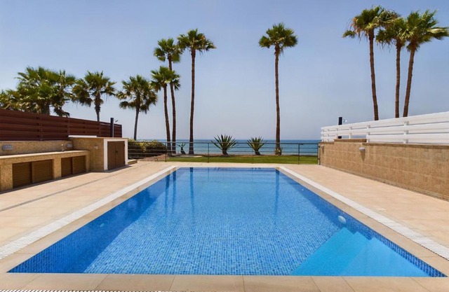 Amazing frontline beach villa