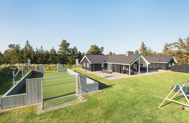 Amazing home in Blåvand with sauna