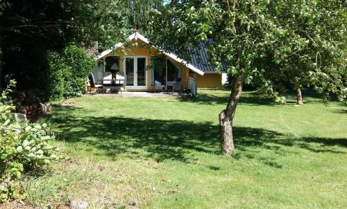 Amazing Home In Ebeltoft With 2 Bedrooms And Wifi
