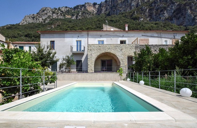 Amazing home in Giungano with WiFi