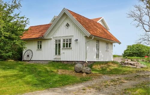 Amazing Home In Grästorp With Sauna