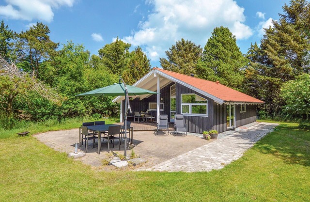 Amazing home in Nykøbing Sj with WiFi