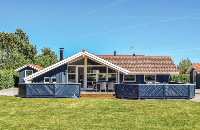 Amazing home in Rudkøbing with sauna