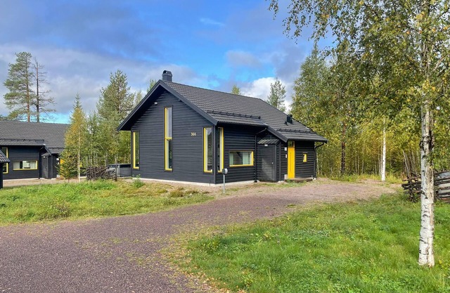Amazing home in Transtrand with sauna