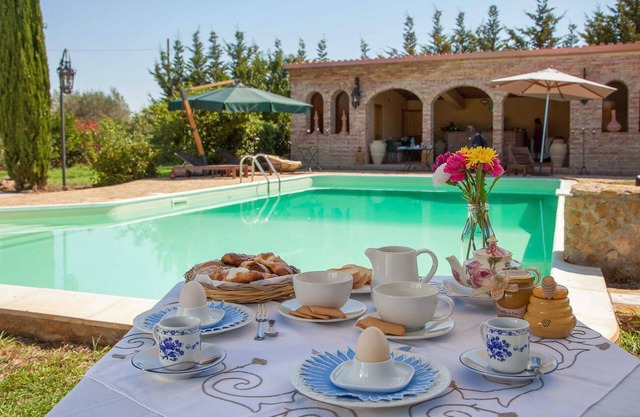 Amazing home in Chiaramonte Gulfi