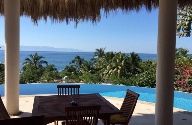 Amazing Ocean Living, private pool, private beach