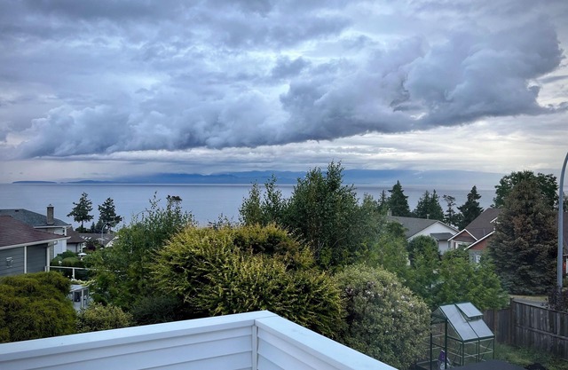 Amazing ocean view house