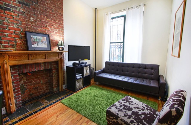Amazing One Bedroom Apartment In Manhattan