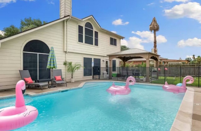 Amazing Pool + Private Backyard + Shaded Patio