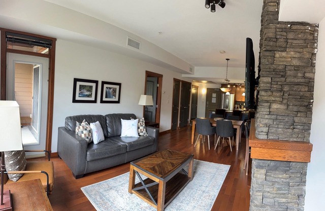 Amazing Stoneridge Hidden Gem