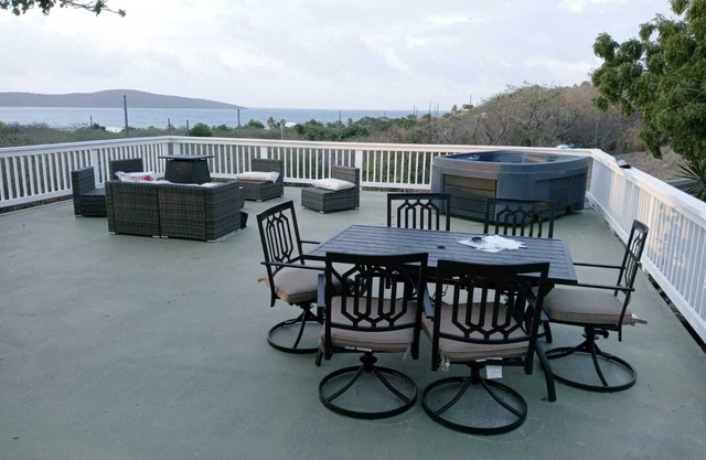 Amazing View with Hot Tub