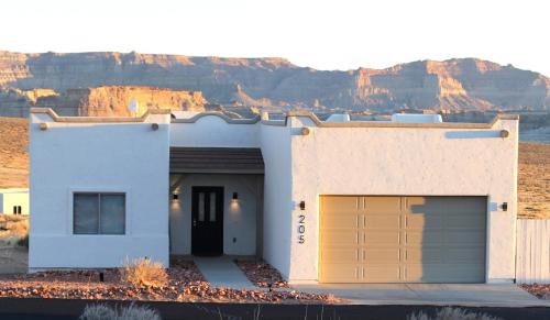 Amazing Views and Prime Location