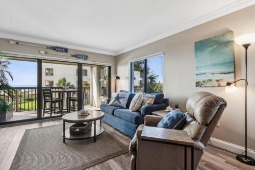 Amelia Surf and Racquet Club Condo - 3rd Floor - Ocean View - Pools - Tennis Courts - Sleeps 8