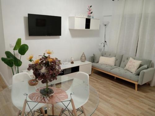 Amor, emoción y más, Auténtico apartamento céntrico climatizado,con wifi, cercano a la catedral y estaciones