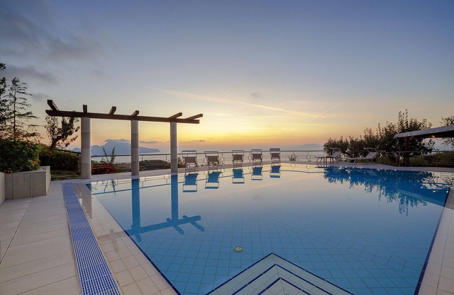 AMORE RENTALS - Villa Elia with Private Pool, Sea View, Terraces, Parking and Garden