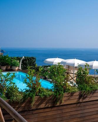 AMORE RENTALS - Villa Blu