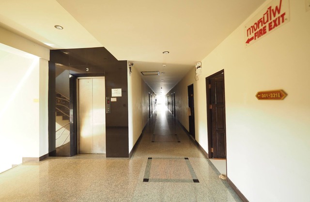 Amorn Sukhothai Hotel