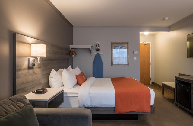 Amsterdam Inn & Suites Moncton