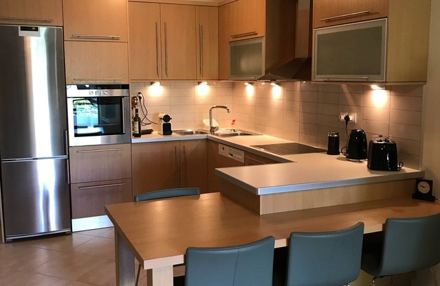 An island feeling: stylish & modern 62m2 apartment, Vouliagmeni, Athens Riviera