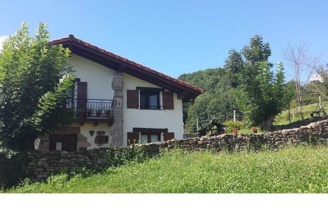 An isolated rural house. Alberroakoborda