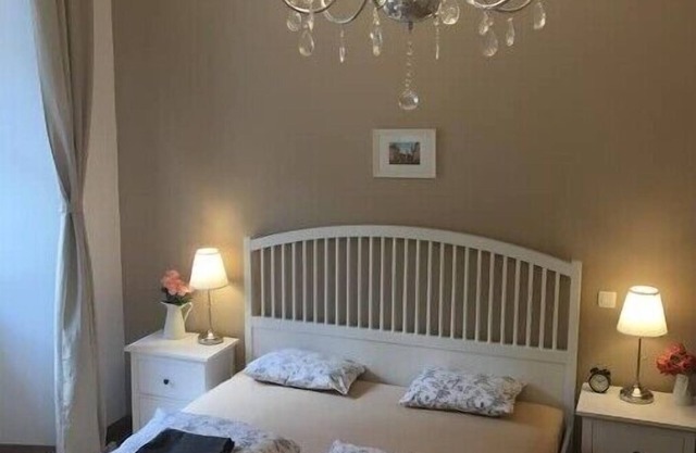 Ana OLD TOWN CENTER apartment best locationn